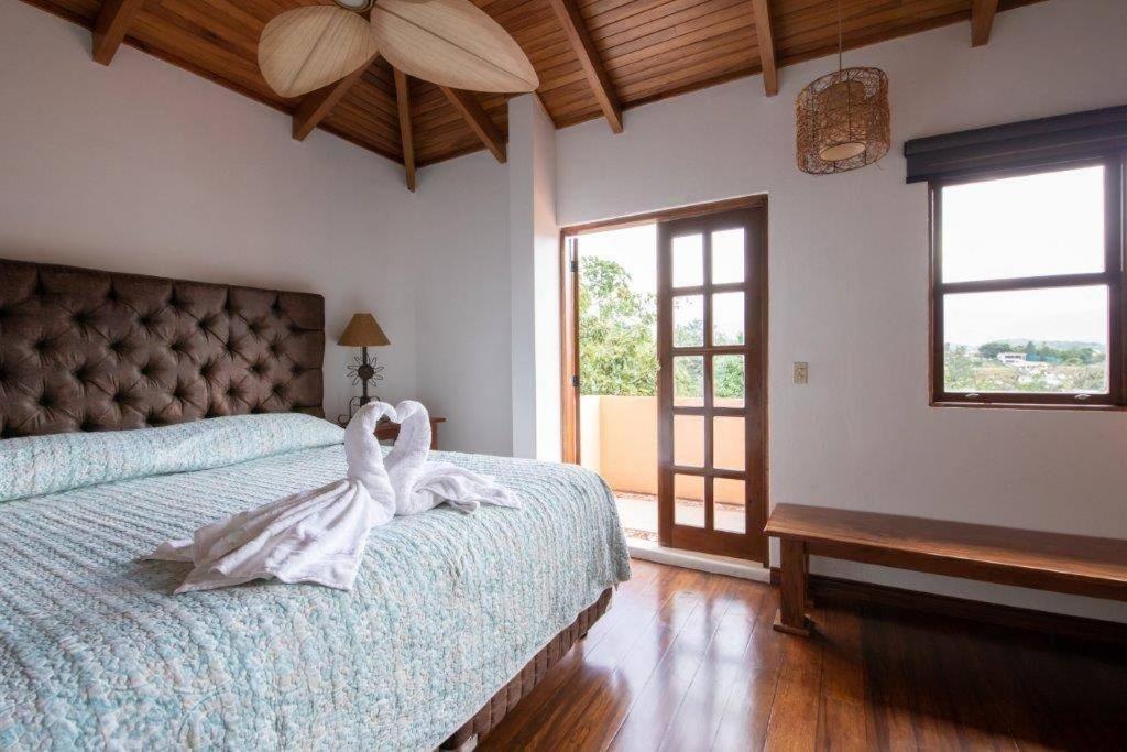 Luna Inn B&B Ciudad Cariari Zewnętrze zdjęcie