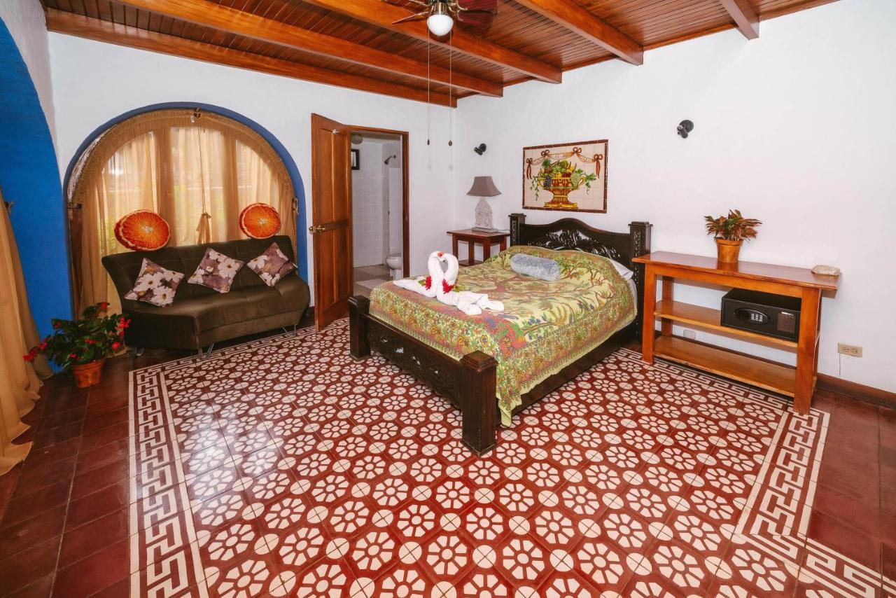 Luna Inn B&B Ciudad Cariari Zewnętrze zdjęcie