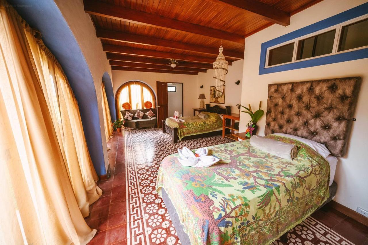 Luna Inn B&B Ciudad Cariari Zewnętrze zdjęcie